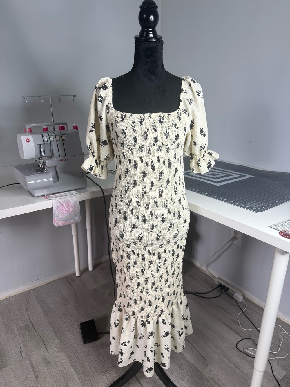 SHEIN Cream Floral Smocked Midi Dress with Puff Sleeves